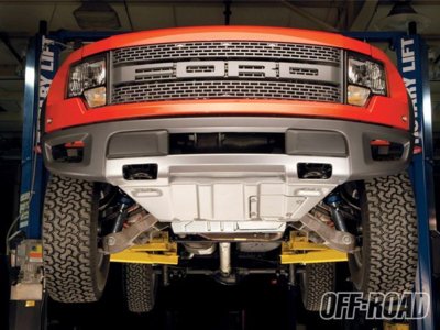 0908or_02_z+ford_raptor_svt+wider_front_end.jpg