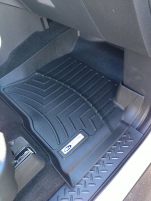 Ford Racing Floor Mat 2.jpg