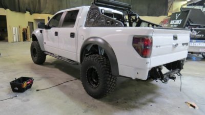 matte-wrapped-ford-raptor.jpg