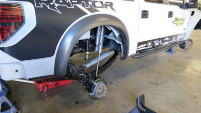 ford-raptor-svt-rear-suspension.jpg