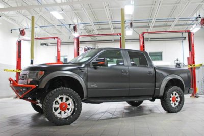 ford-raptor-stealth-front-bumper.jpg