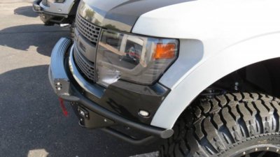 ford-raptor-radius-light-bar-front-bumper.jpg