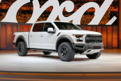 2017-ford-raptor-bumper.jpg