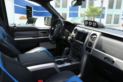 shelby-baja-700-raptor-19-dash.jpg