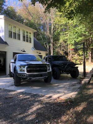 truck - jeep oct 2018-1.jpg