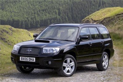 Subaru~Forester~2002~(2).jpg