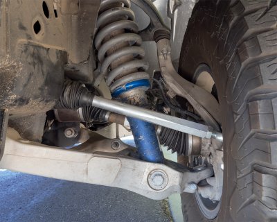 UTV-INC-FORM-RAPTOR-TIE-RODS-GEN-2-INSTALLED.jpg