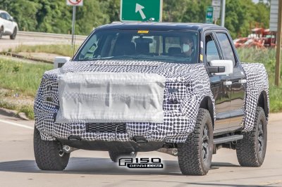 2021-F-150-Raptor-Prototype-Suspension-Spied-6.jpg