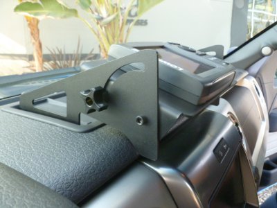 CTS351213 dash mount 1.jpg