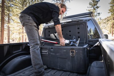 pelican-large-bx255-cross-bed-cargo-case.jpg