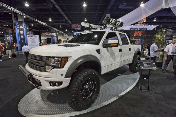 2012-ford-f-150-raptor-by_600x0w.jpg