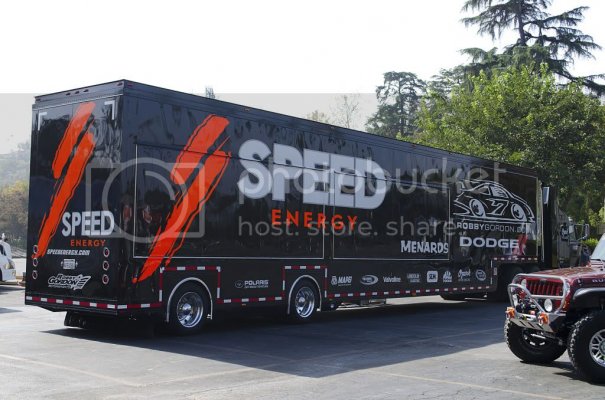 robbygordontrailer.jpg