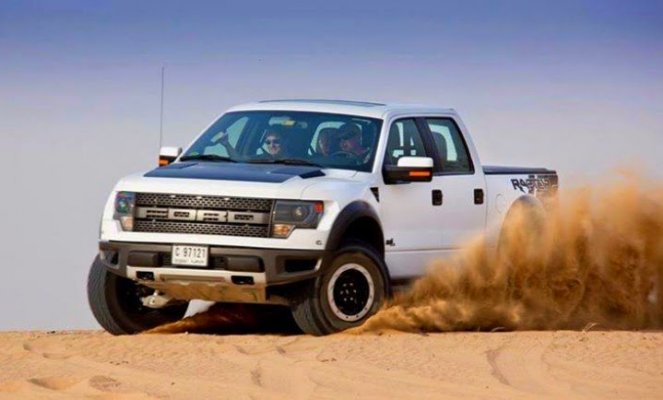Ford+Raptor+Dubai.jpg