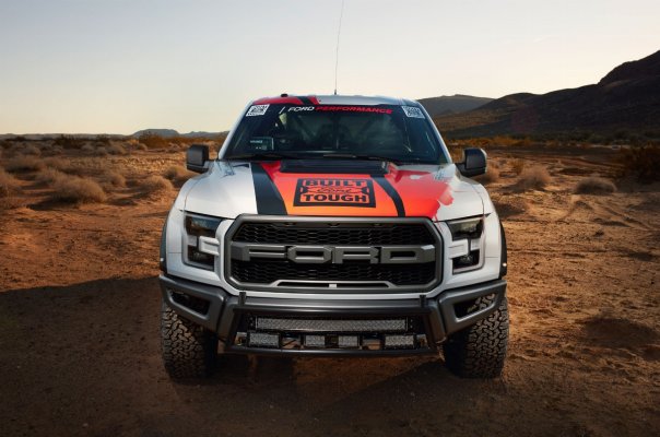 2017-ford-f-150-raptor-race-truck-front-view.jpg