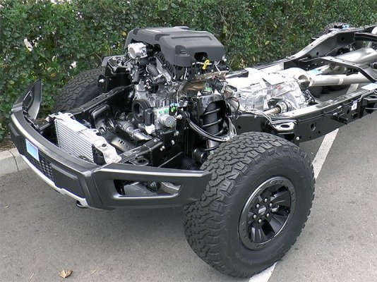 2017_Ford_Raptor_rolling_chassis.jpg