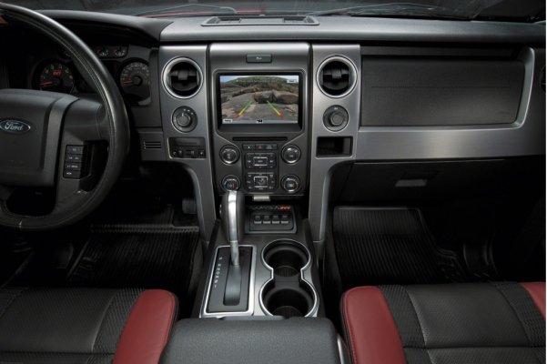 2014-ford-f-150_100424663_l.jpg