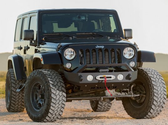 um-rt-series-front-bumper-jk-fbm21jpn-rt-installed.jpg