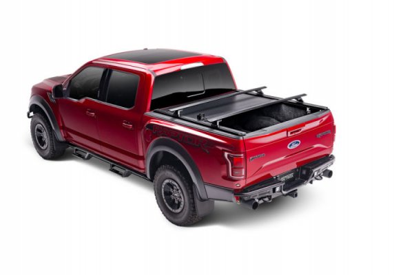 _TraxRail_Ford-Raptor_JetstreamBar_03Half_h500_q80.jpg