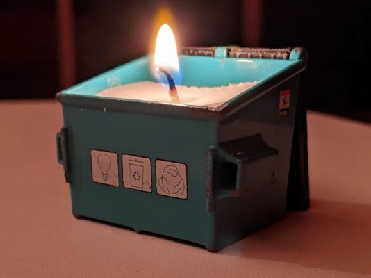 Dumpster-Fire-Candle.jpg