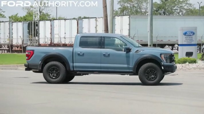 2023-Ford-F-150-Raptor-R-6.jpg