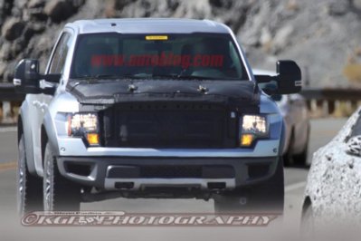 ford-raptor-spy-shot-4-1.jpg