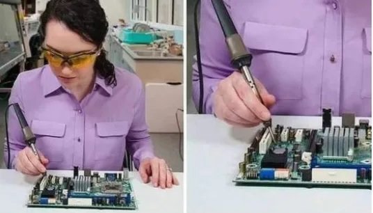 Whats-wrong-with-this-img-she-wants-to-solder-the-battery-to-the-motherboard-with-a-cold-solde...jpg