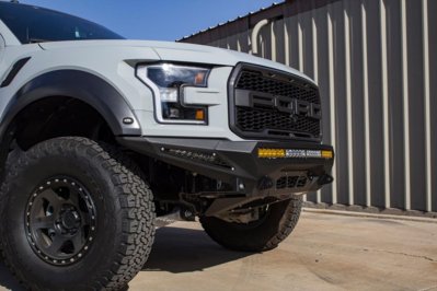 2018-ford-raptor-front-bumper.jpg