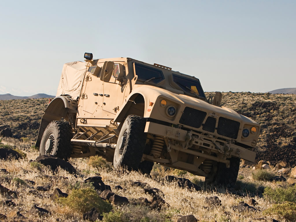 LAND_M-ATV_Oshkosh_Off-road_lg.jpg